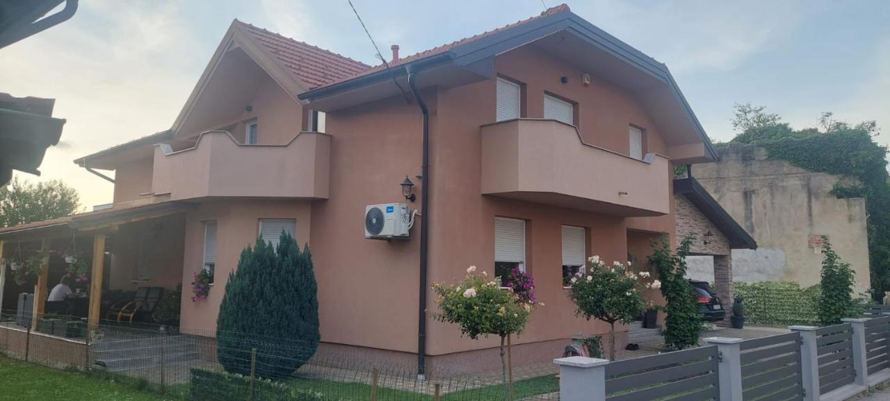 Marina Apartment Sesvete Exterior photo
